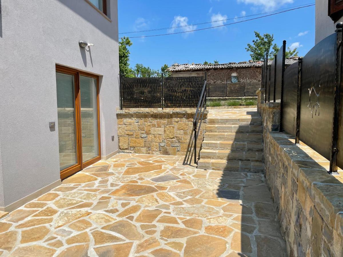 Villa Sanela Pobegi Екстериор снимка