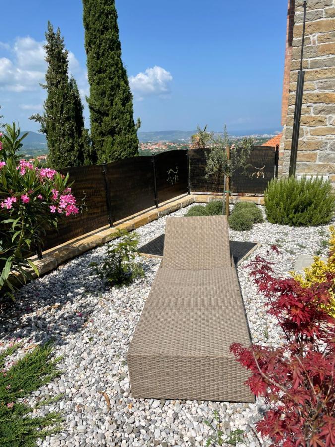 Villa Sanela Pobegi Екстериор снимка