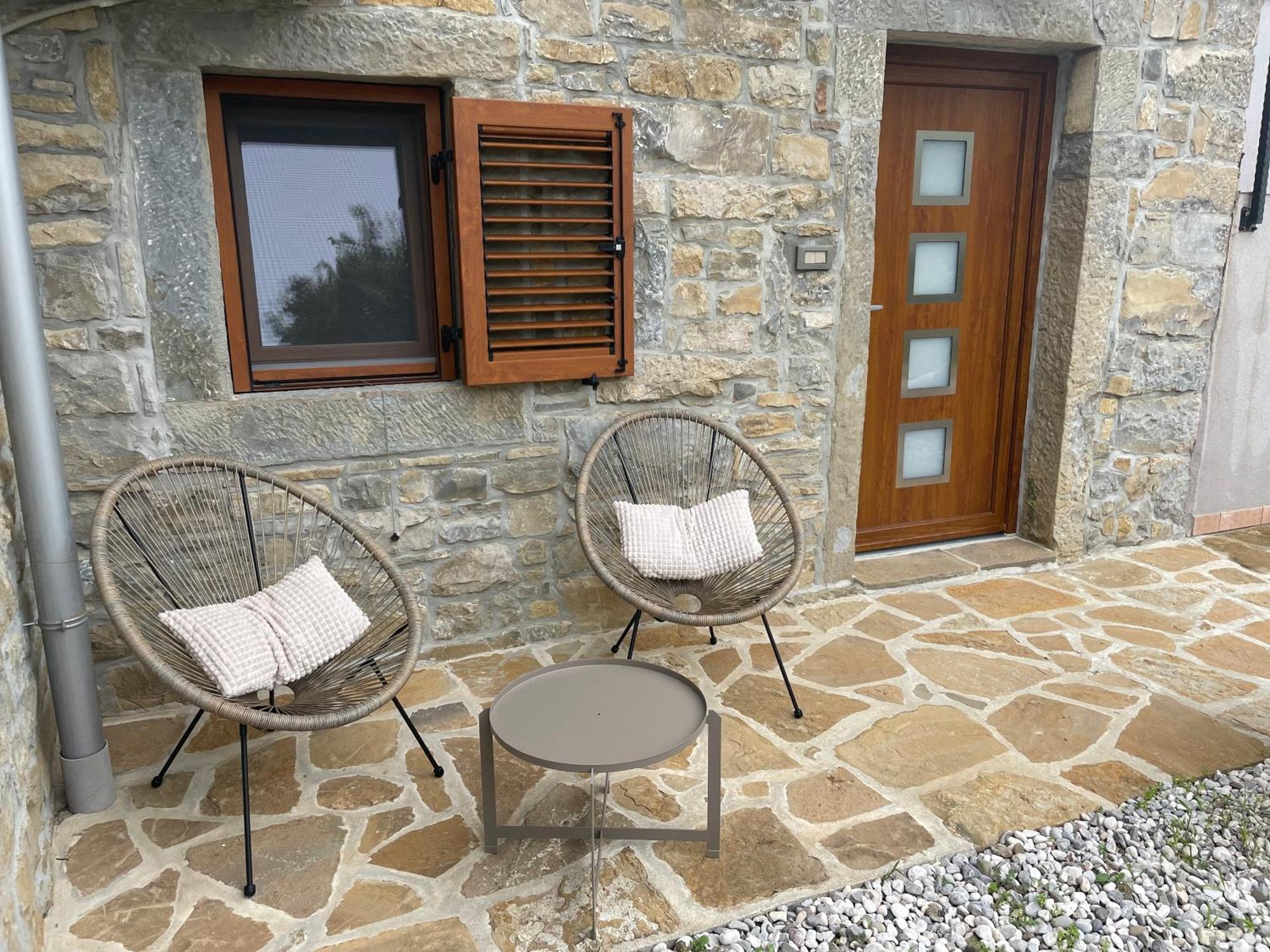 Villa Sanela Pobegi Екстериор снимка